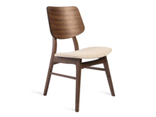 Load image into Gallery viewer, Curved Padded Chair - The Everset
